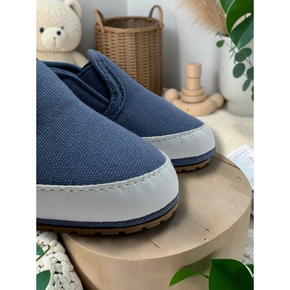 Lucky Brand Blue Canvas Slip On Shoes Infant Toddler Clover Detail Size 2